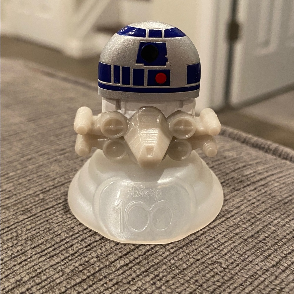 McDonald’s Disney 100 Happy Meal Toy - R2-D2       kids toys boys star wars r2d2
